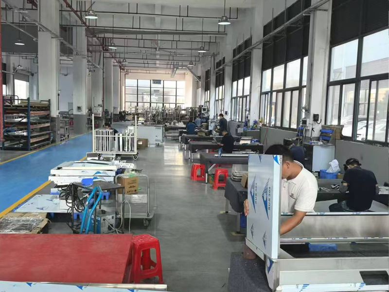 Shenzhen Smart Kitchen Digital Electric Appliances Co., Ltd প্রস্তুতকারকের উৎপাদন লাইন