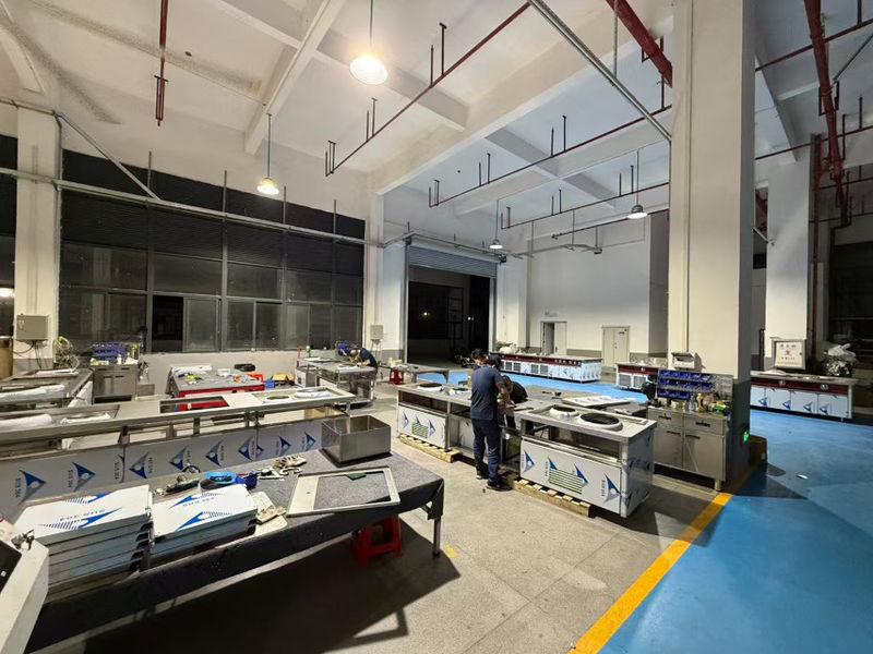 Shenzhen Smart Kitchen Digital Electric Appliances Co., Ltd প্রস্তুতকারকের উৎপাদন লাইন