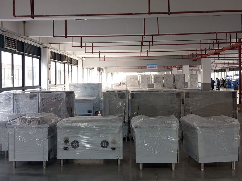 Shenzhen Smart Kitchen Digital Electric Appliances Co., Ltd প্রস্তুতকারকের উৎপাদন লাইন